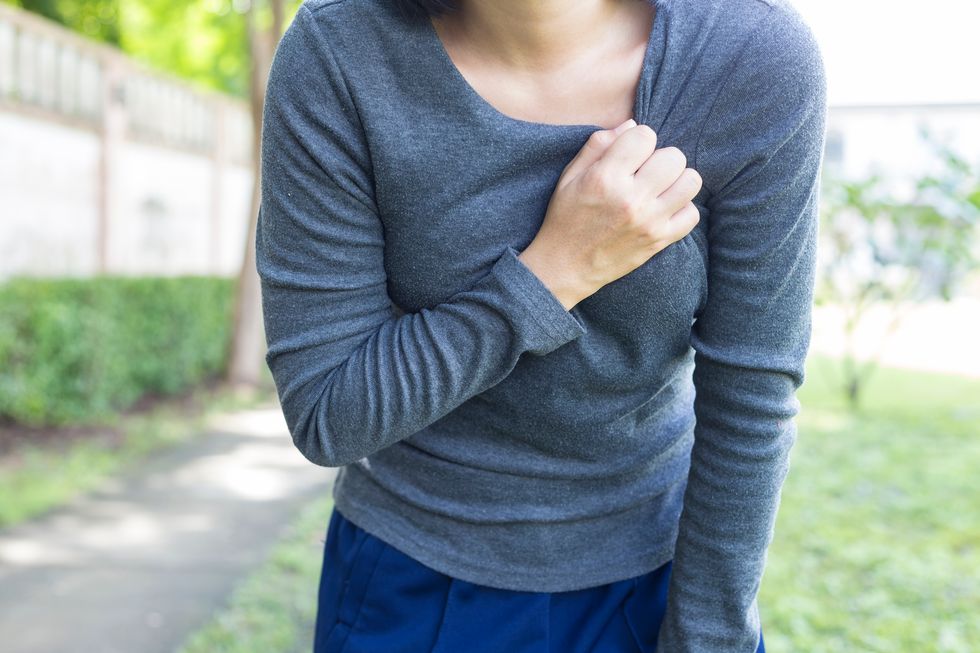 12 Reasons You're Experiencing Breast Pain