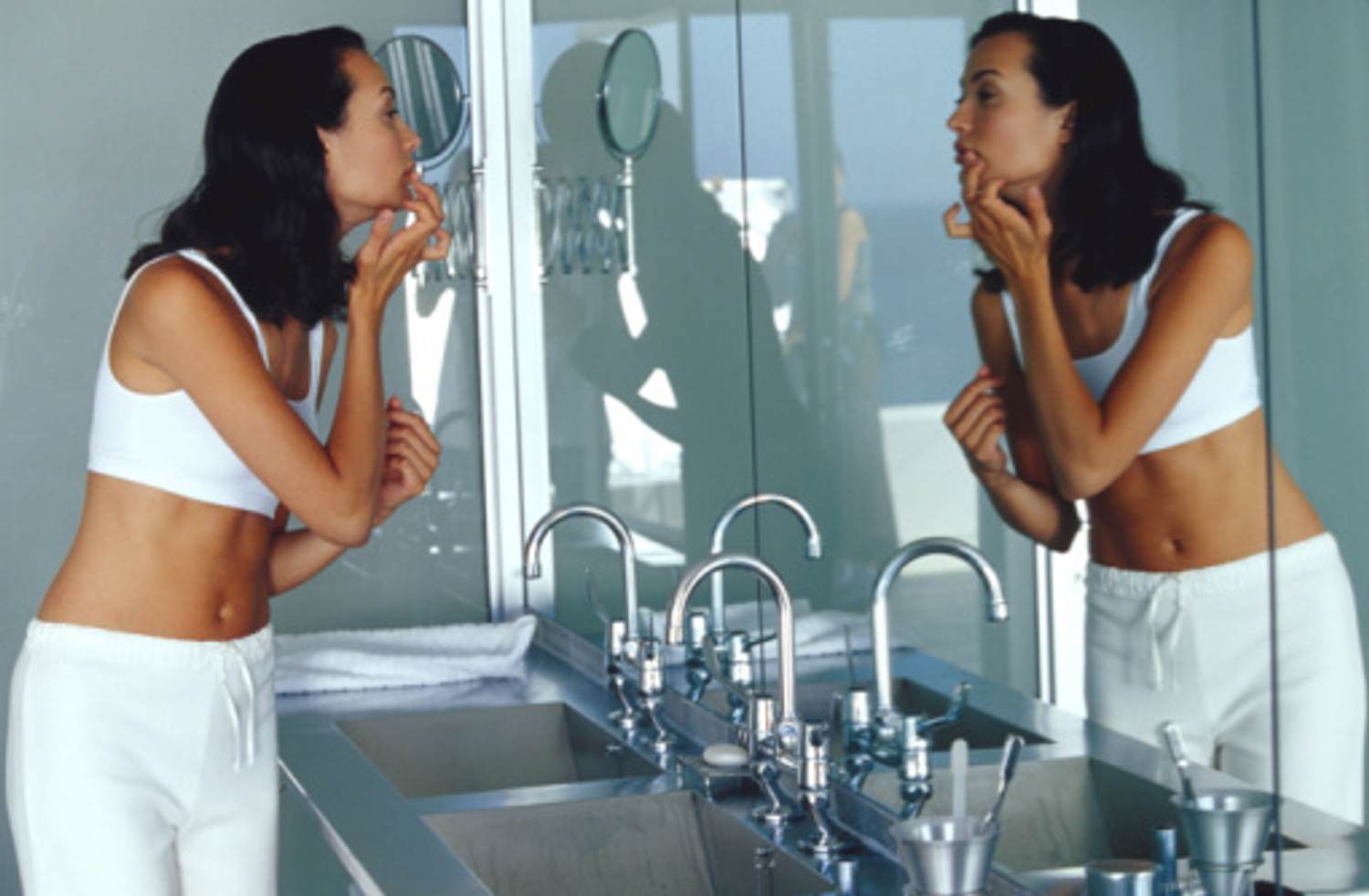 5 Totally Normal Habits That Are Making You Break Out