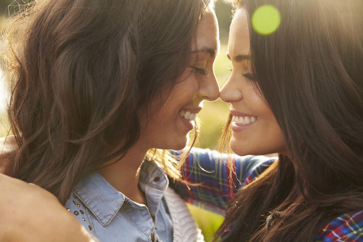 7 Research-Based Resolutions That Will Help Strengthen Your Relationship in the Year Ahead