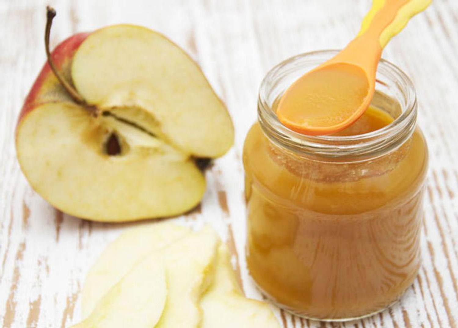 Apple and Oat Puree Baby Food