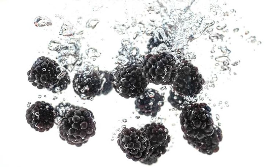 Blackberries in water