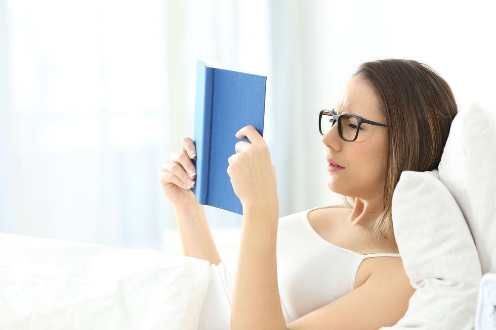 Bookworms More Prone to Be Nearsighted