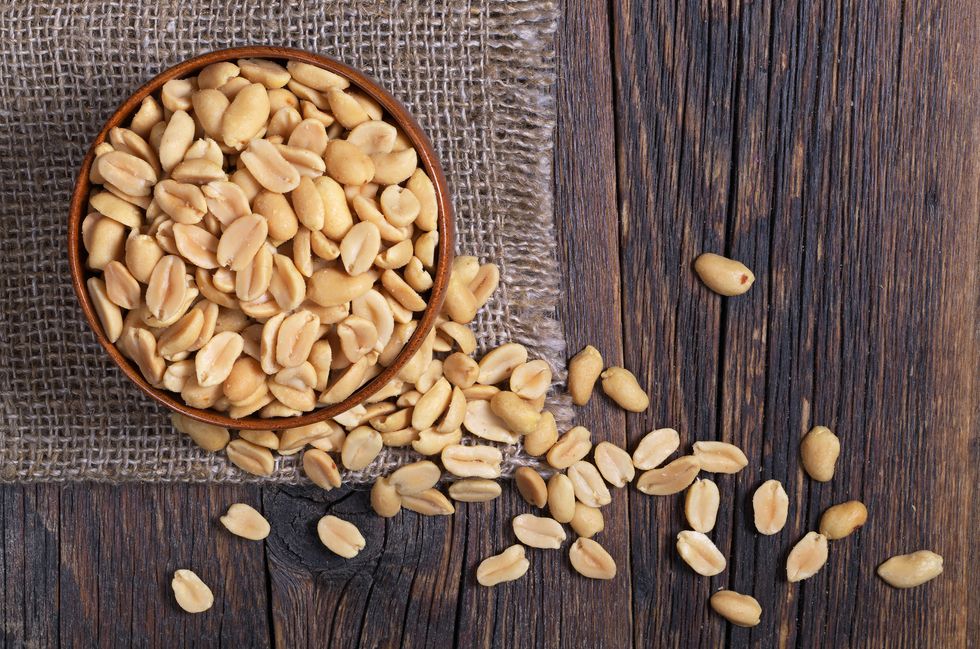 5 Reasons You Can Lose Weight With Peanuts HealthyWomen