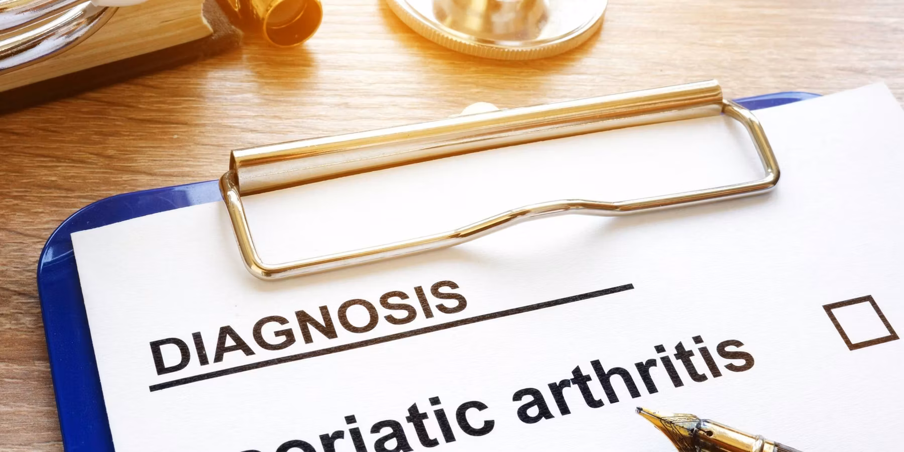 Diagnosis psoriatic arthritis and clipboard