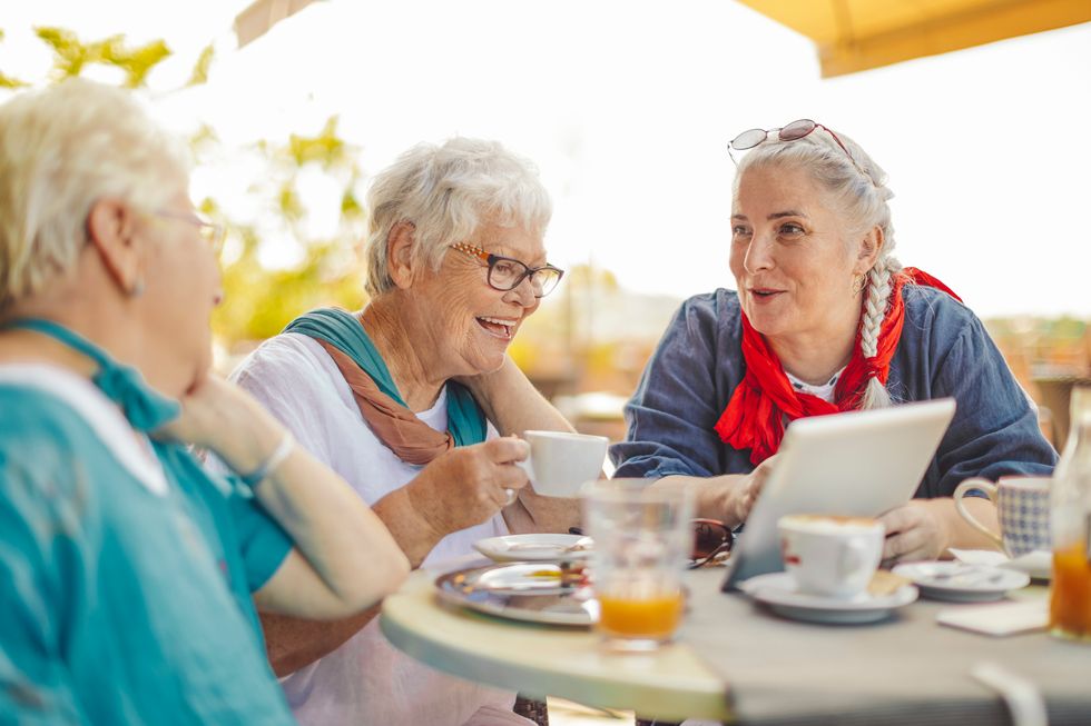 Dining Out With Allergies Is Tough, But These Steps Can Help