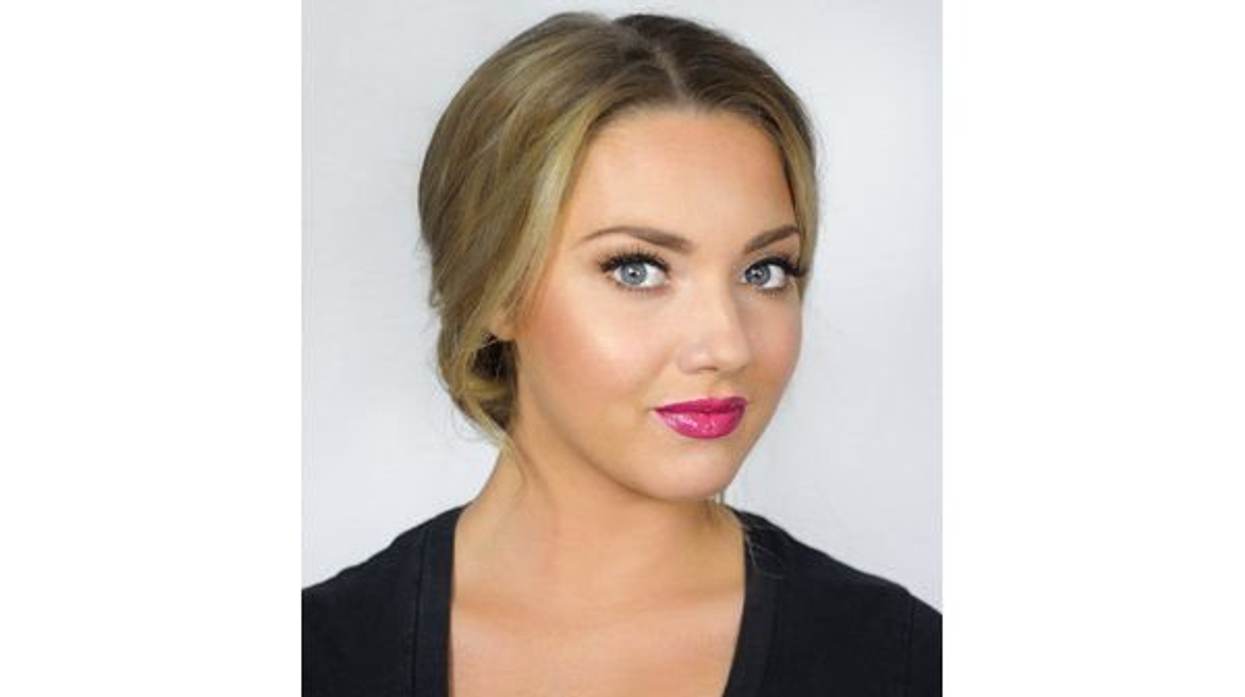DIY Makeup Tutorials: Strobing and Day-to-Night