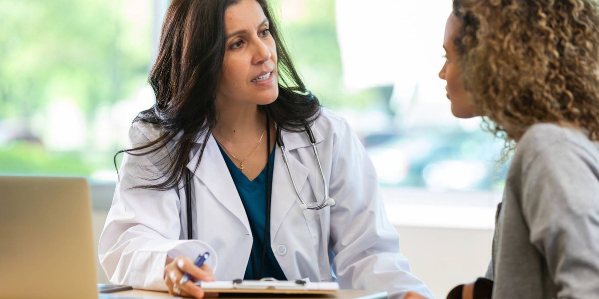 Discussion Guide: Questions to Ask About Complicated UTI Symptoms