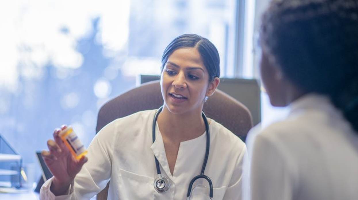 Conversación sobre la salud: Preguntas para tu proveedor de servicios médicos sobre tu tratamiento del VIH