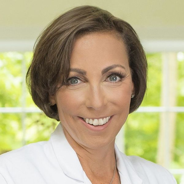 Dr. Lisa Larkin, FACP, NCMP, IF