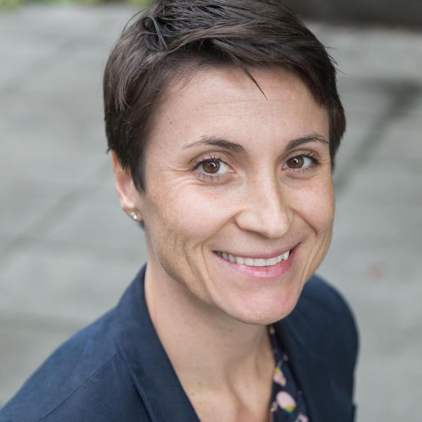Dr. Sarah Psutka