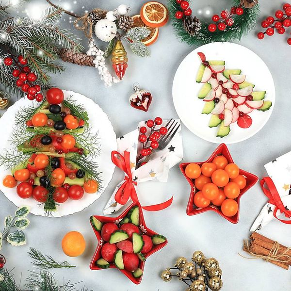 edible vegetarian Christmas trees made of vegetables and fruits