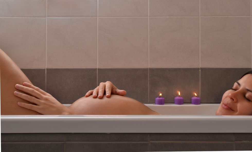 Exercise in Heat and Hot Baths May Be Safe During Pregnancy