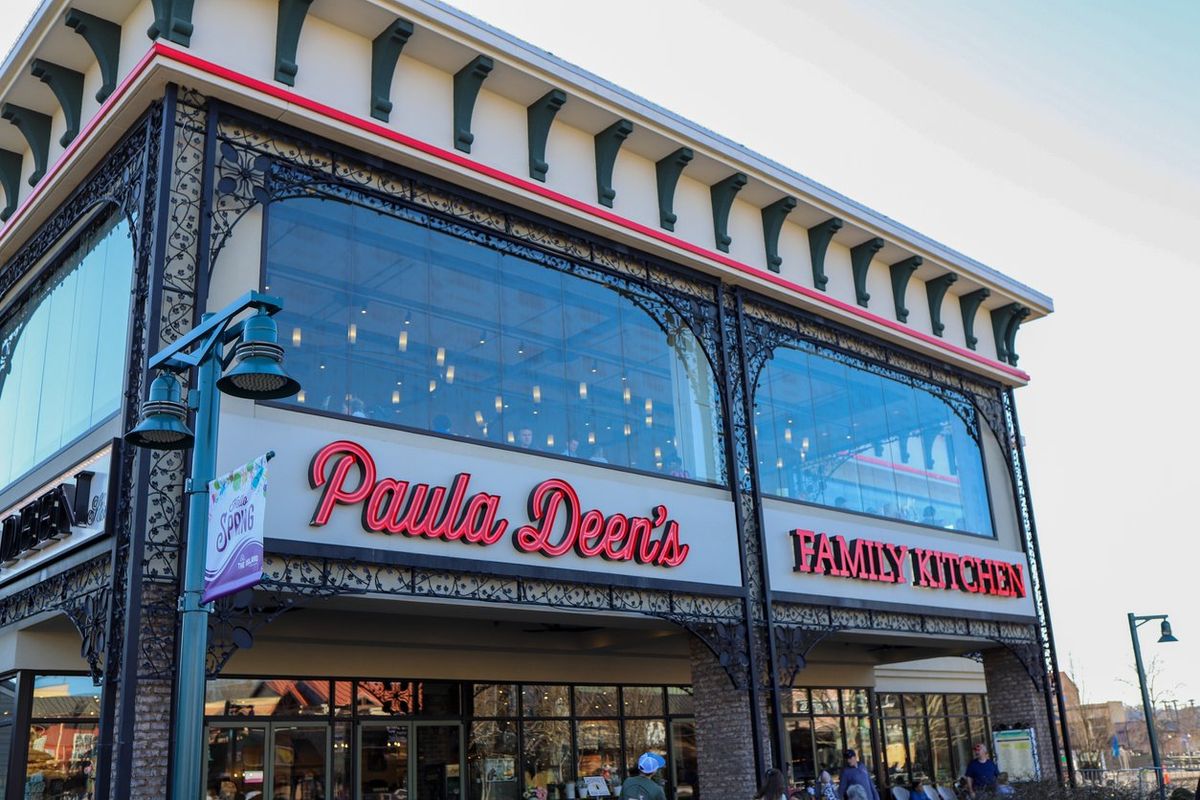 exterior of Paula Deen’s Family Kitchen restaurant at The Island in Pigeon Forge, Tennessee