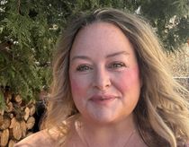 Jessi Macdonald's avatar