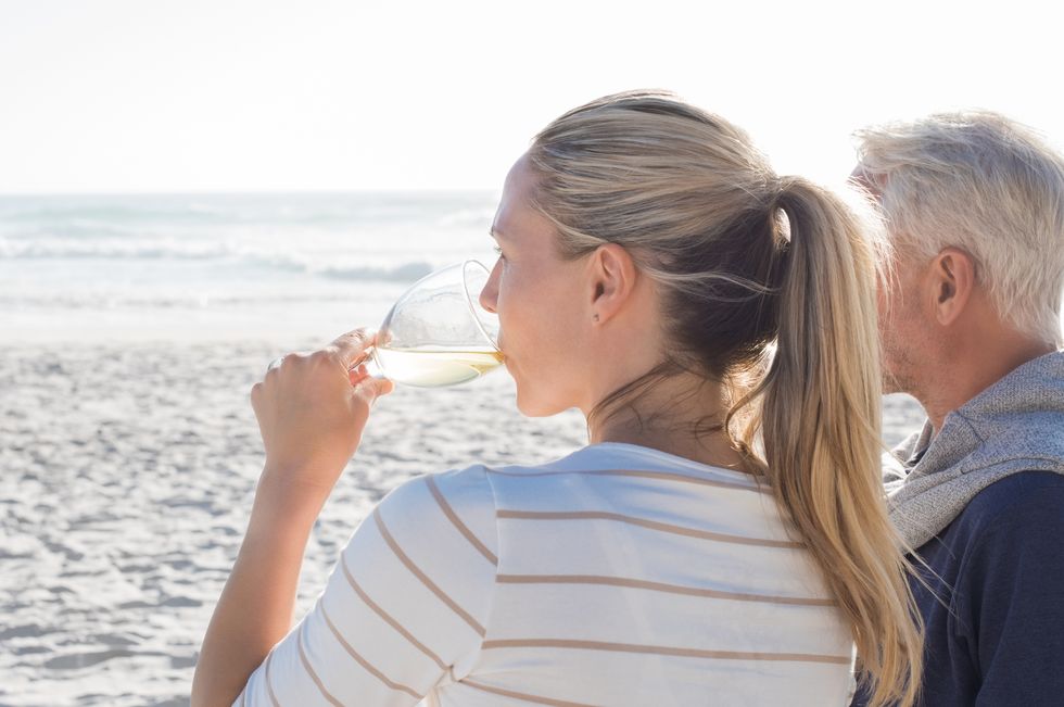 Signs of Alcoholism - HealthyWomen