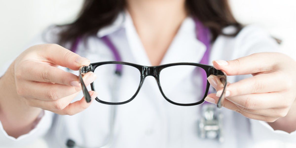 Sex with female optician