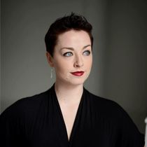 Molly Grace Young's avatar