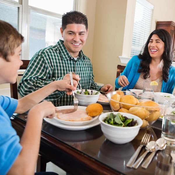 Family Meals Are Good for the Grown-Ups, Too, Not Just the Kids