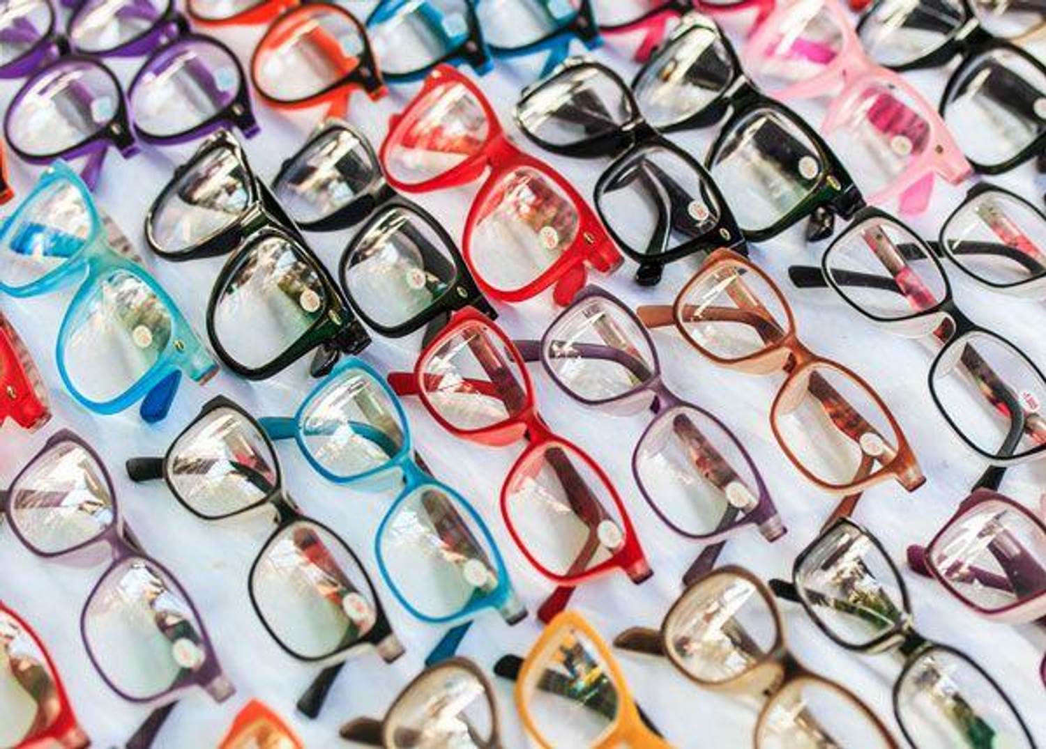 Finding Spectacular Specs at Online Eyewear Shops