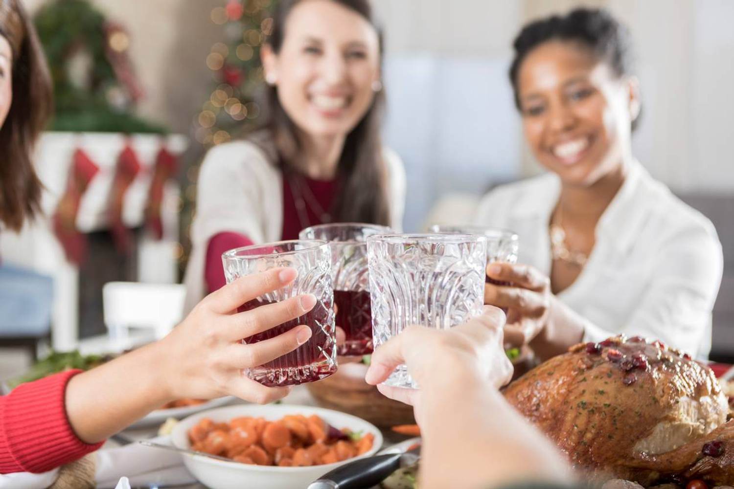 Drink and Be Merry — Minus the Booze — with These Holiday Mocktails