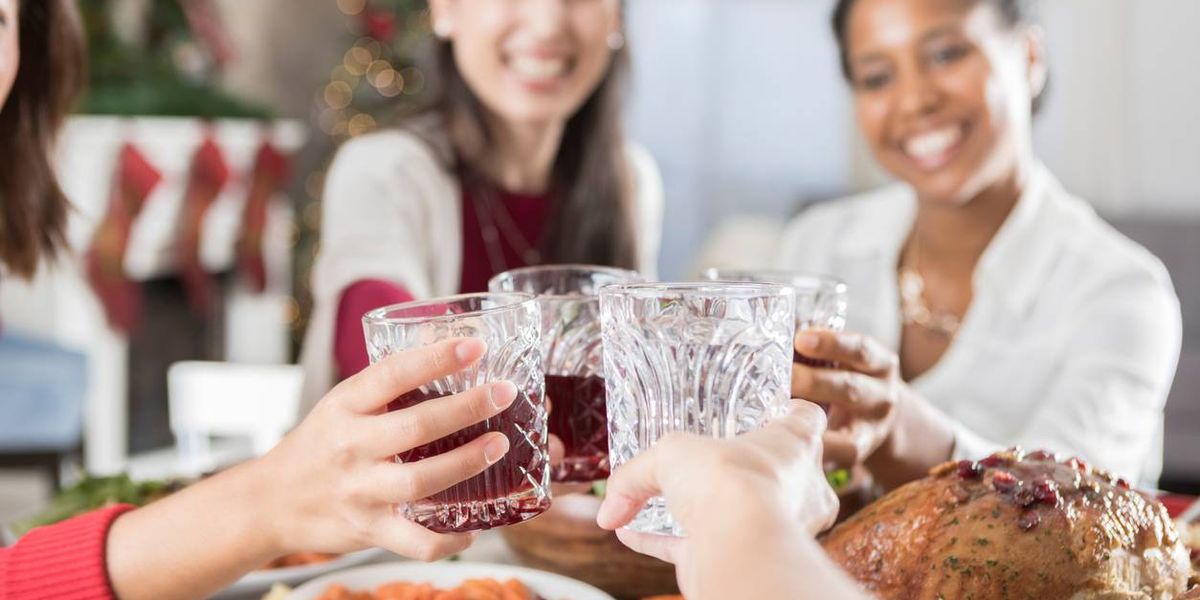 Drink and Be Merry — Minus the Booze — with These Holiday Mocktails