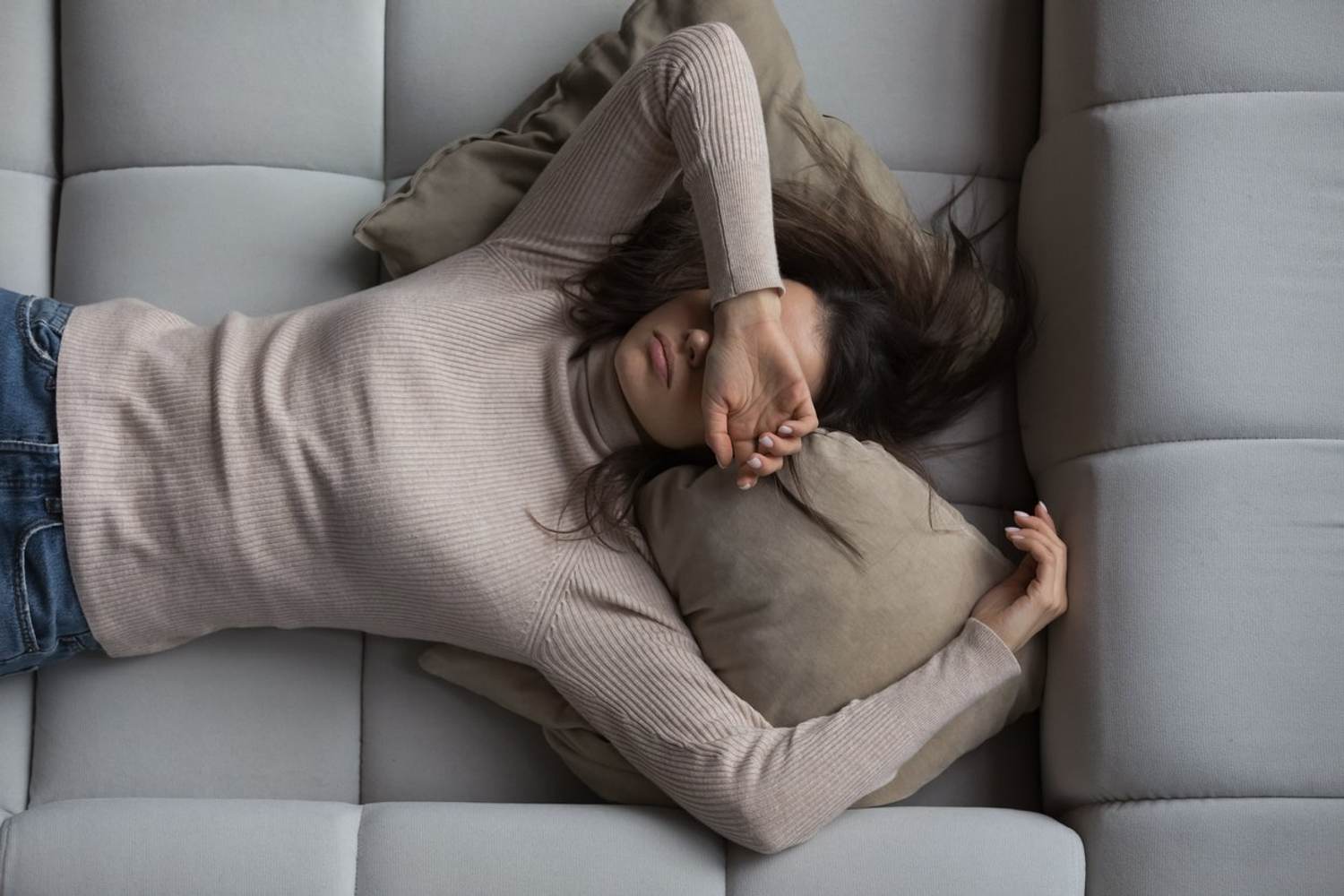 Is chronic fatigue syndrome contagious?