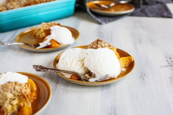Grilled Peaches with Gingersnaps