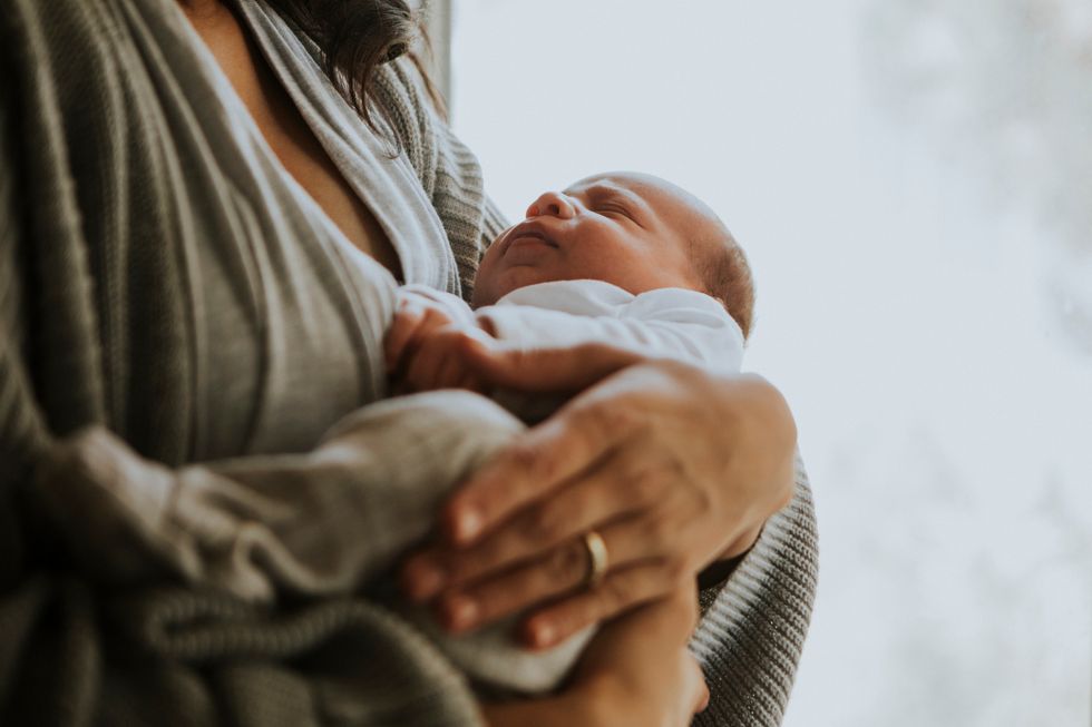 How My Struggle to Breastfeed Led to Postpartum Anxiety