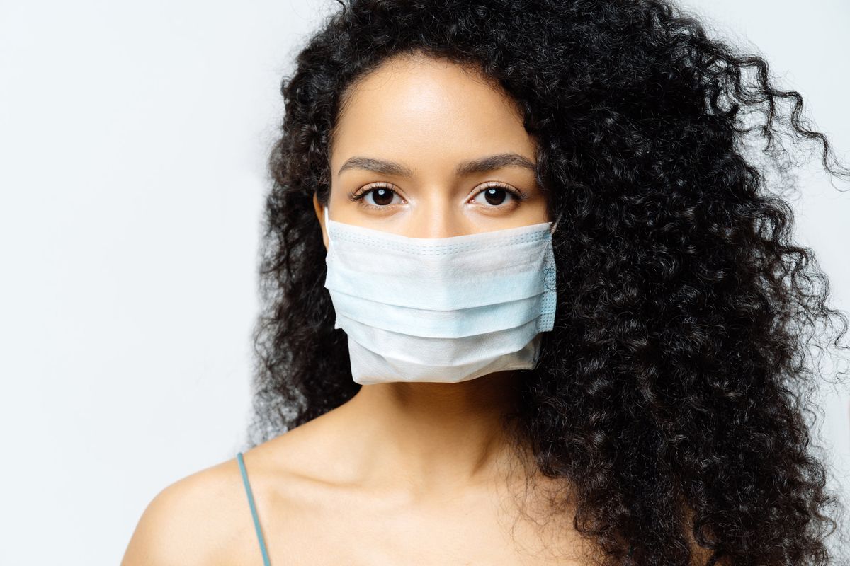 How to Make Sure Your Mask Maximizes Protection, According to a Nurse