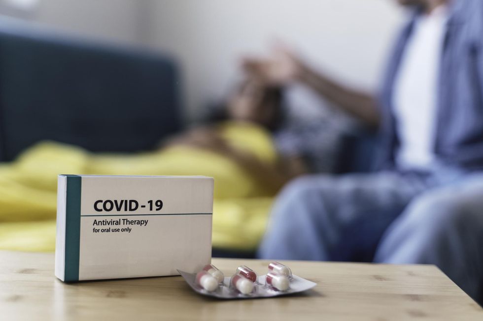 Christina Nguyen ile Soru-Cevap, PA-C: Covid-19 için Antiviral Tedavi Hakkında Bilmeniz Gerekenler