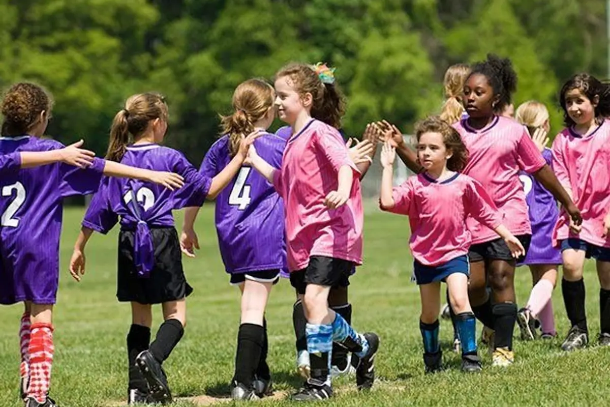 little kids soccer team