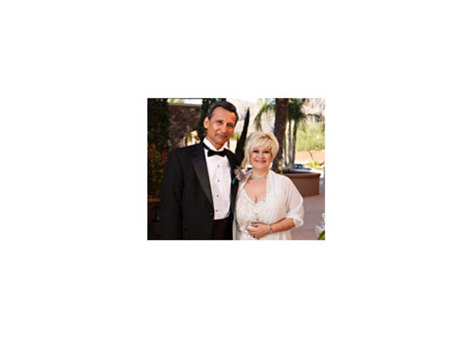 Rewrite Your Day Gives Woman With Chronic Migraine Her Dream Wedding Redo