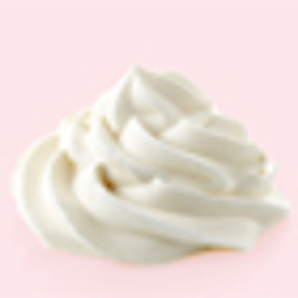 Low-Calorie, Fat-Free Whipped Cream