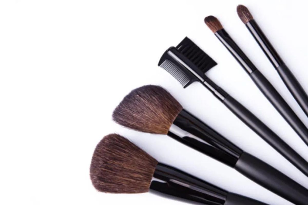 makeup brushes