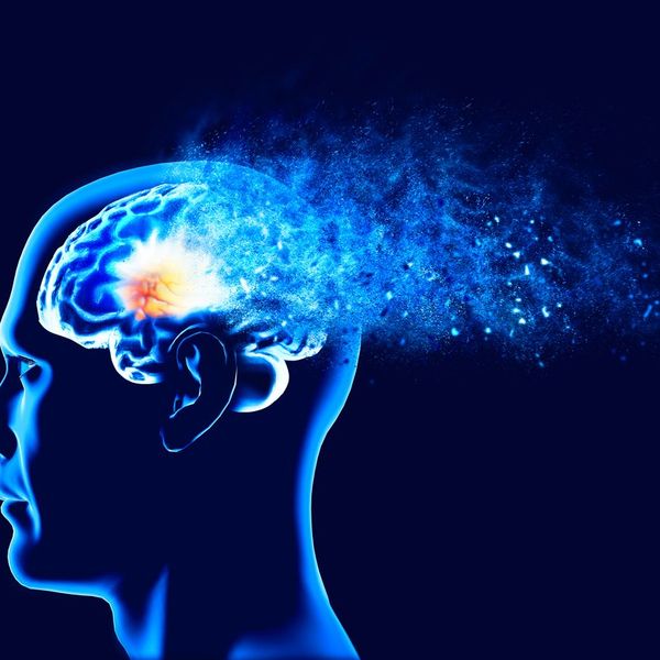 Memory lapses, forgetting things, degenerative disease. Brain problems. Parkinson and alzheimer desease