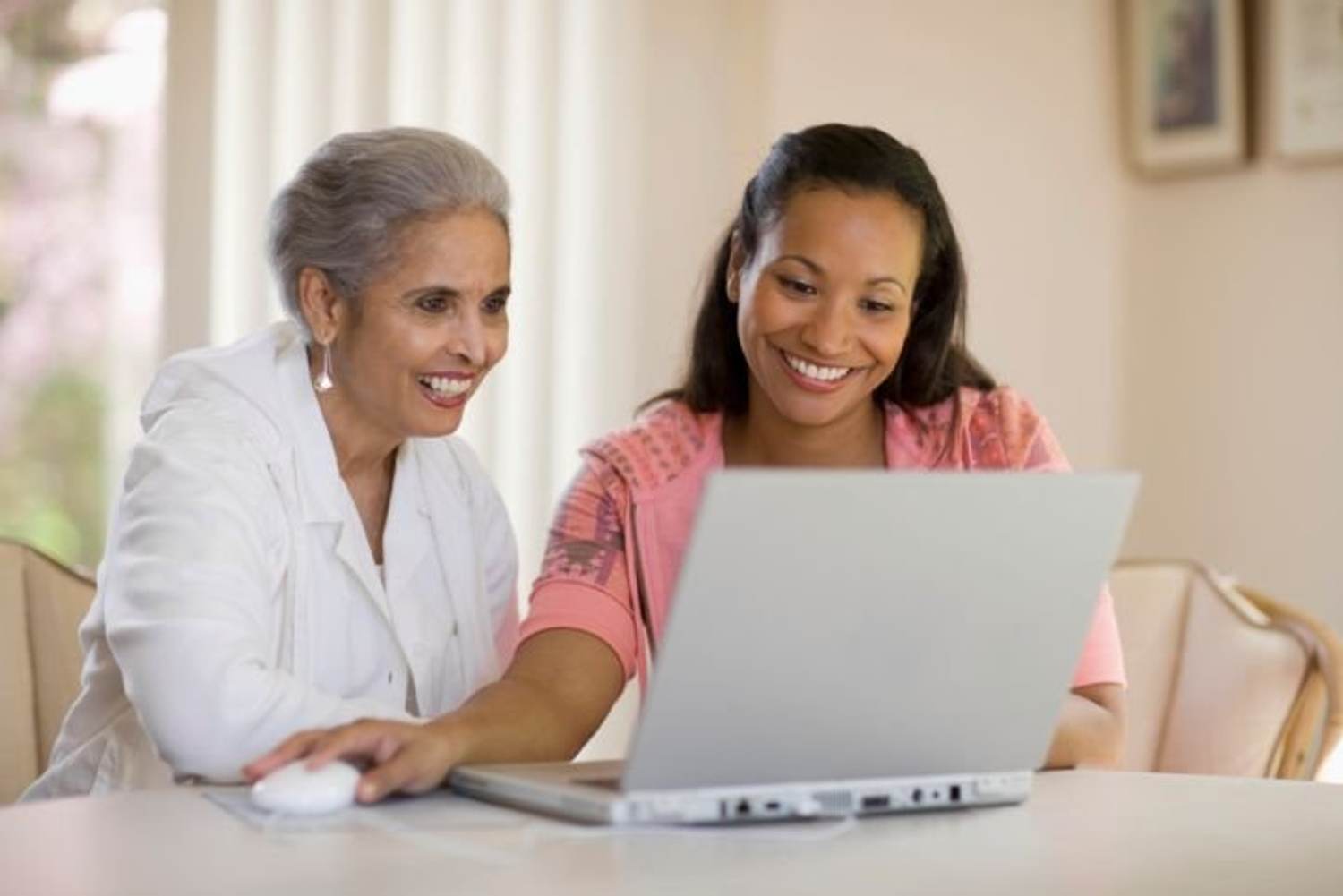 New Look for HealthyWomen