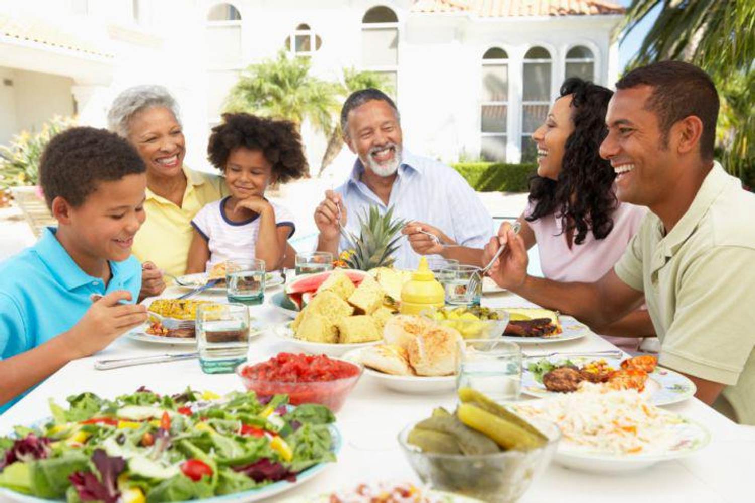 Outdoor Food Safety: Don't Let Spoiled Dishes Ruin Your Barbecue