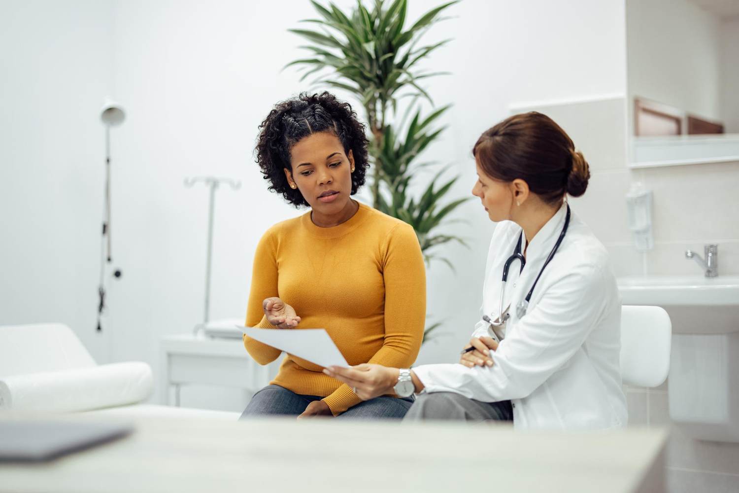 How is scleroderma diagnosed?