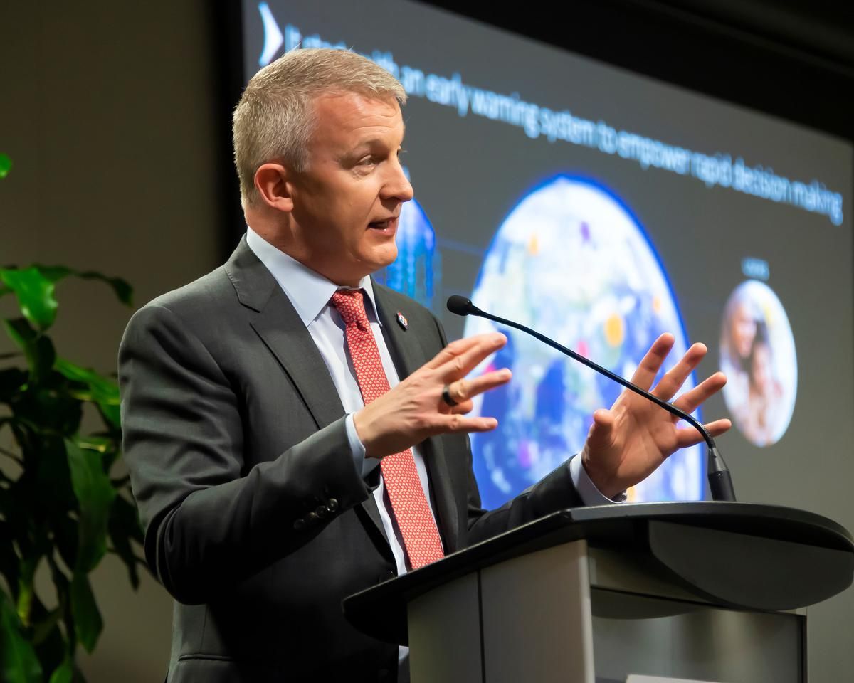 Rick Bright at the AUM Clinical Laboratory Symposium in April 2022