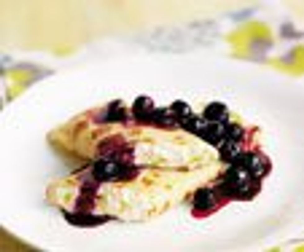 ricotta-cheese blintzes with blueberry sauce