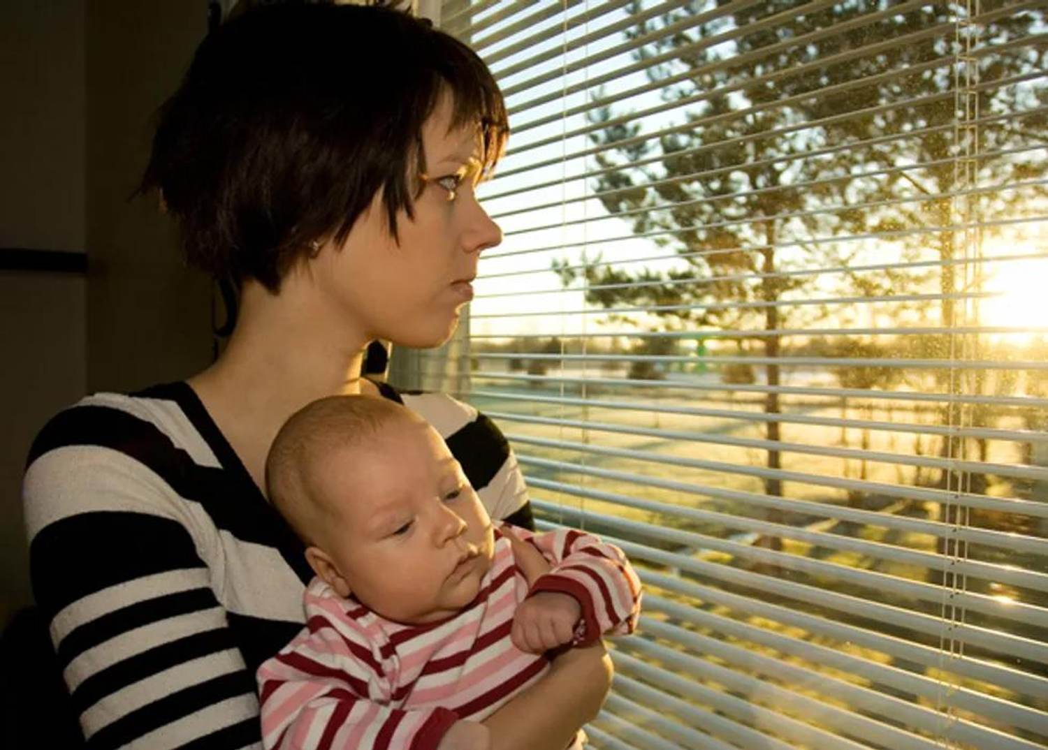 Feeling Blue? Learn the Difference Between Perinatal Depression and "Baby Blues"
