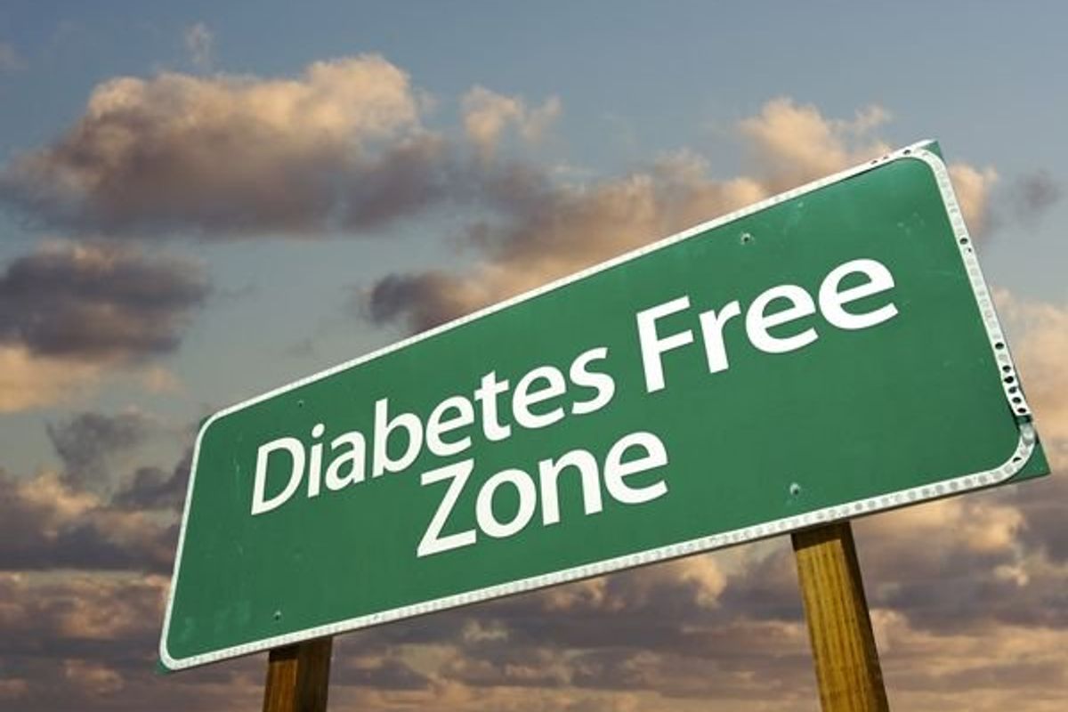 sign that says diabetes free zone