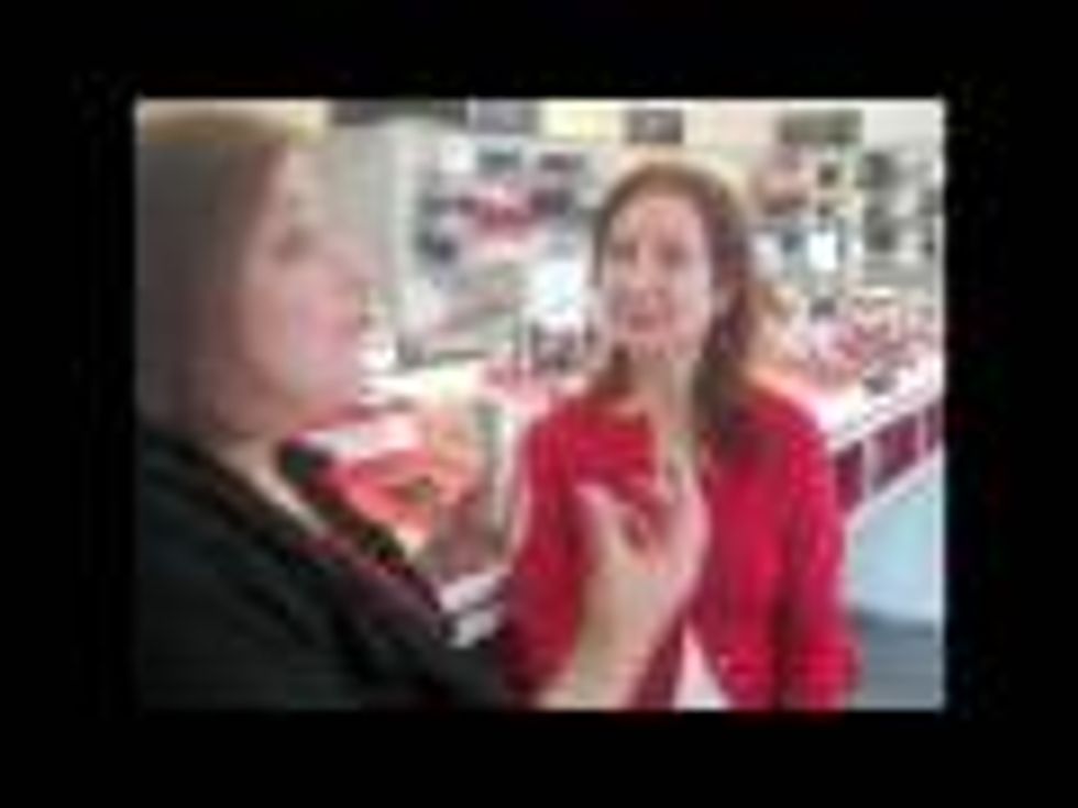 Smooth Skin at Any Age with Makeup Guru Laura Geller video