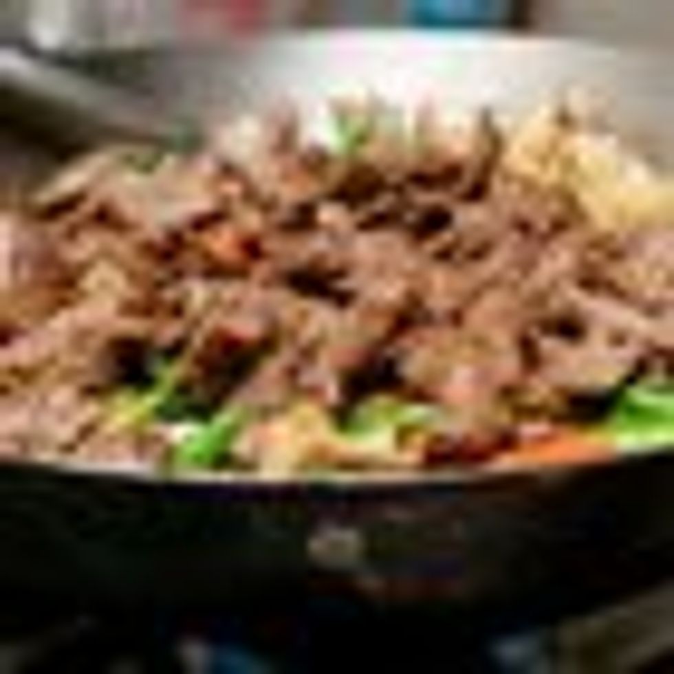 Stir-Fried Beef With Green Peppers