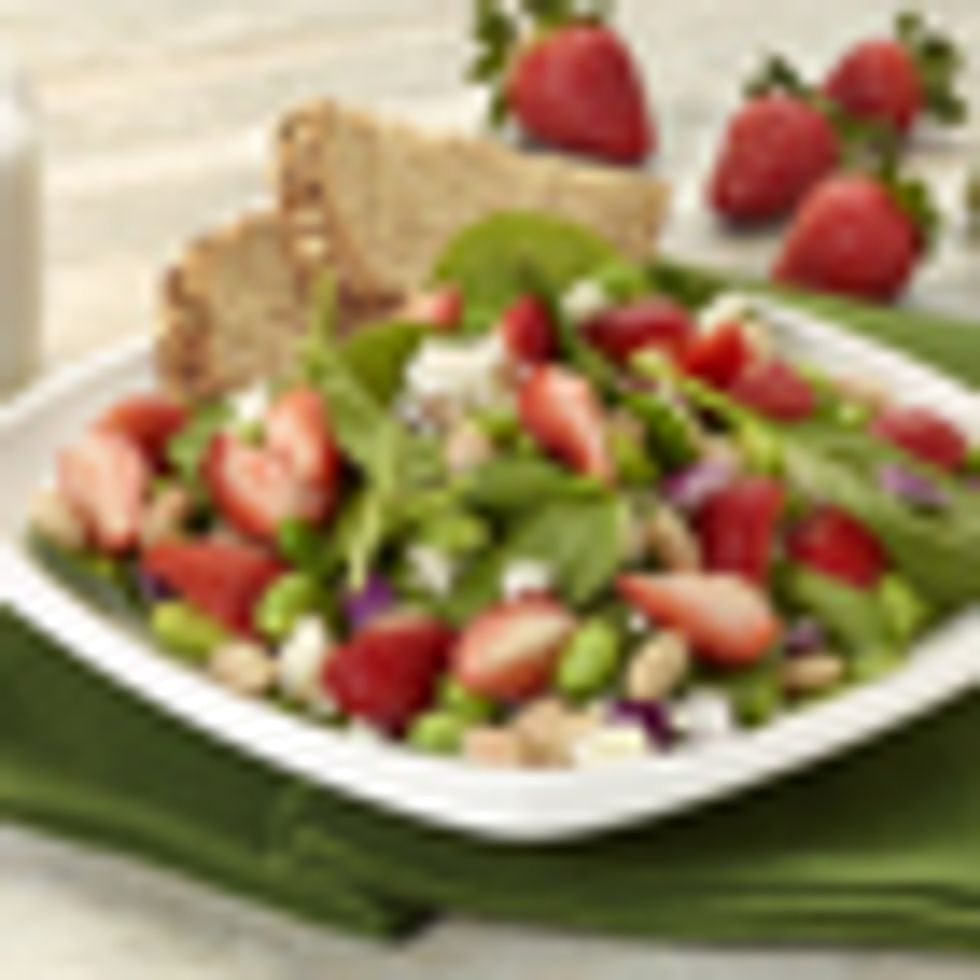 Strawberries, White Bean, and Edamame Salad