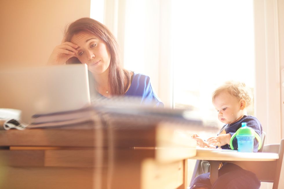 Stress From Work, Home Can Harm Women's Hearts