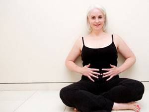 Transverse Abdominal Exercise (sitting)