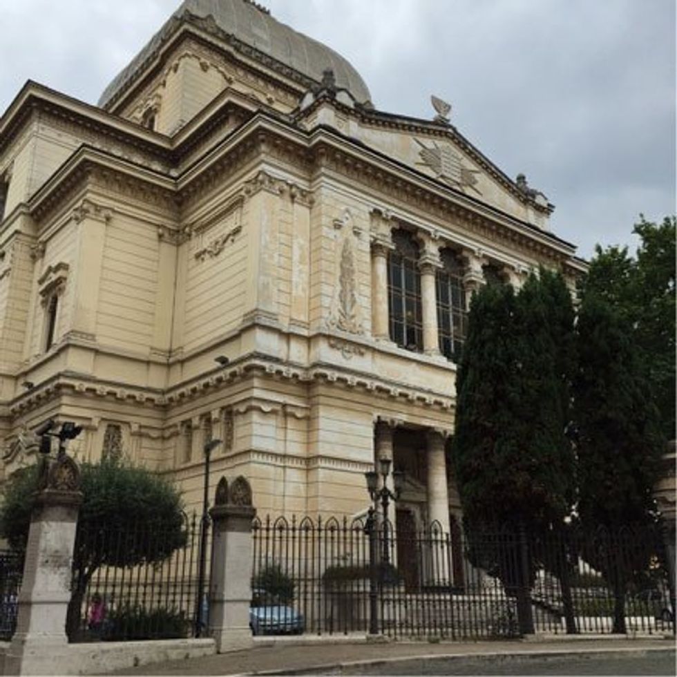 Trattoria Morgana was near our Rome apartment. We dined on pasta with swordfish and pasta with pepe.