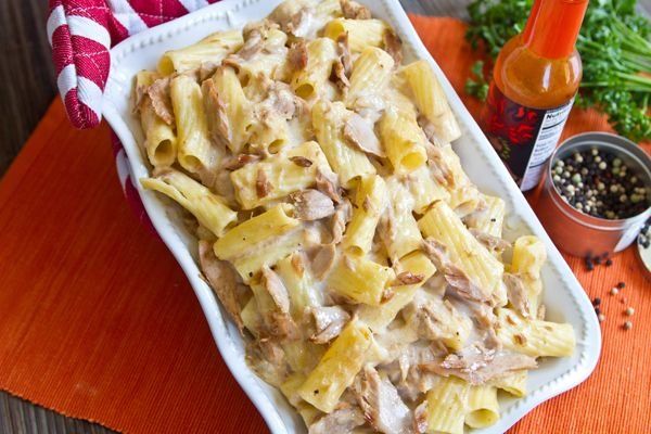 Tuna Alfredo Casserole