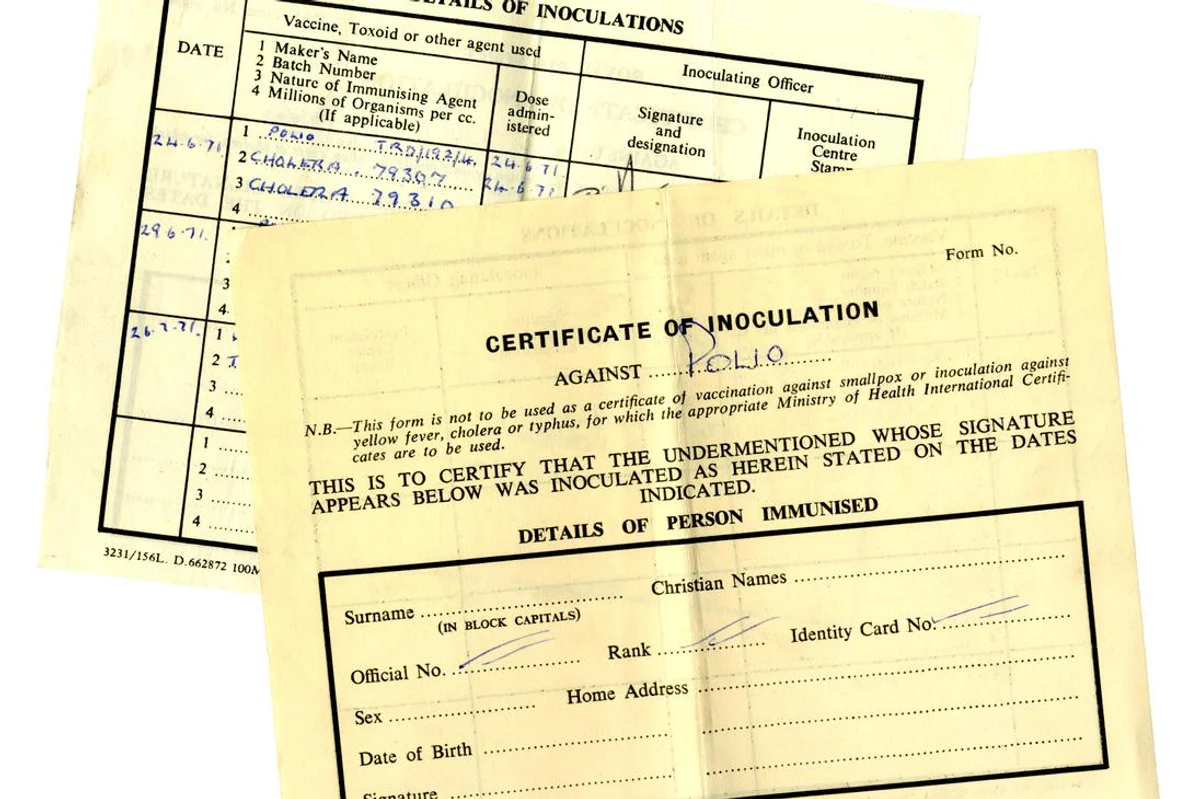 Two 1970s inoculation certificates